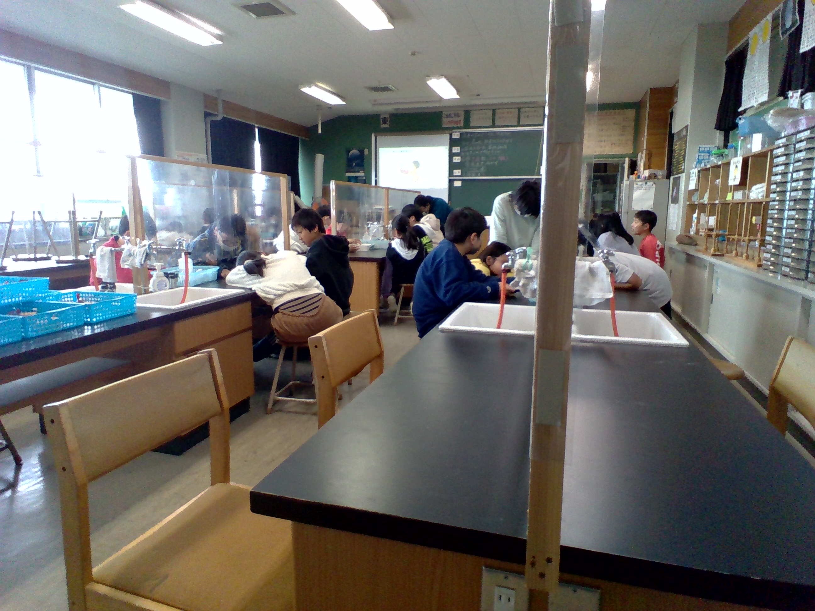 https://www.taiwa-tk.ed.jp/ono-e/files/1208.jpg