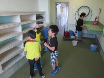 20190526親子奉仕作業 (62).jpg