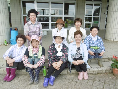 婦人会草３.JPG