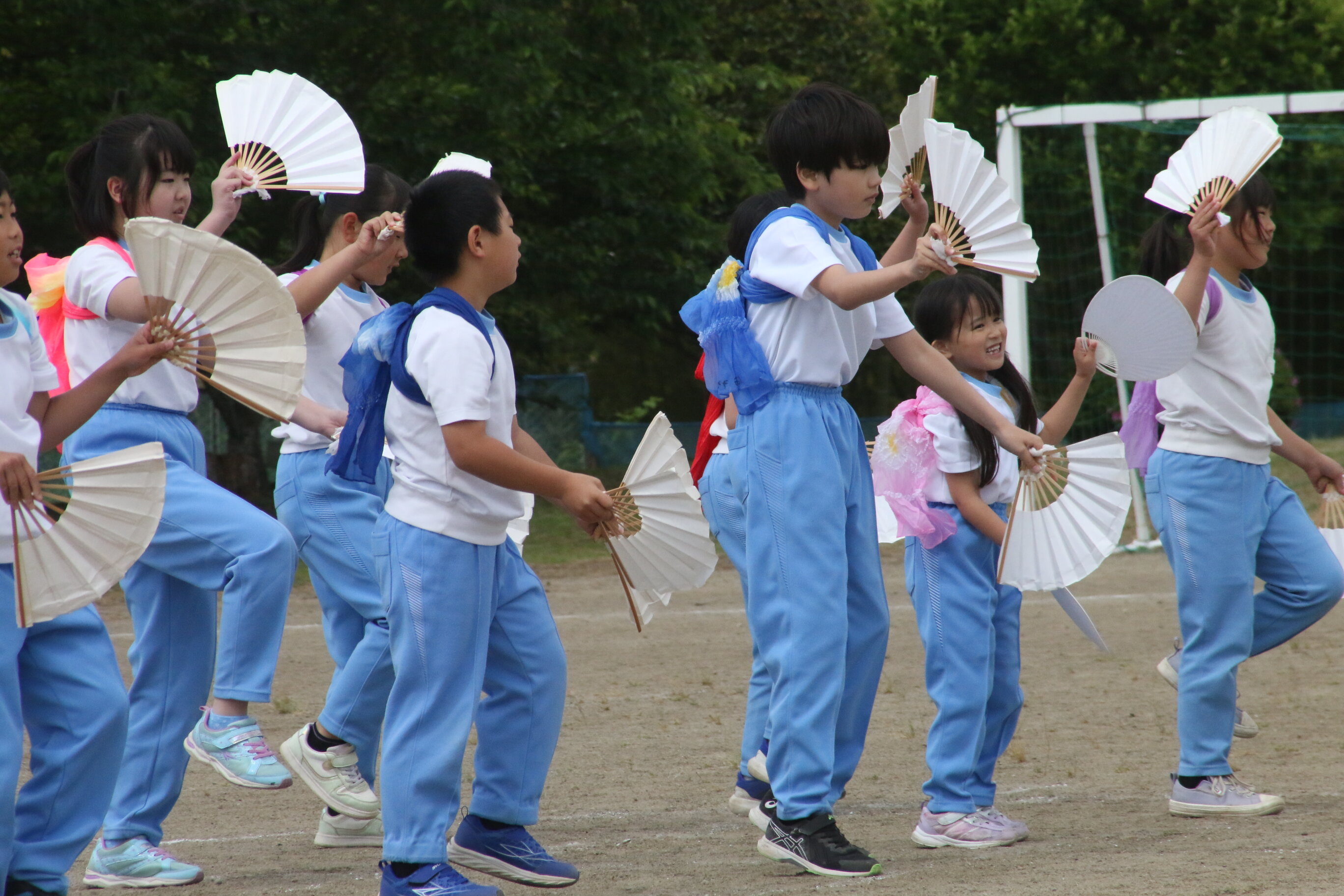 https://www.taiwa-tk.ed.jp/yoshida-e/files/5d56f0ee3eddf744a7da7598c47f45e065cf626e.jpg